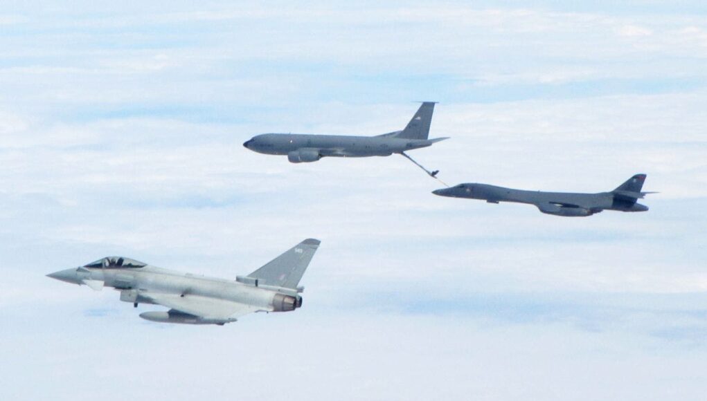 LOS-OFFICIAL-20200511-0298-1(F) Sqn USAF B-1B Intercept