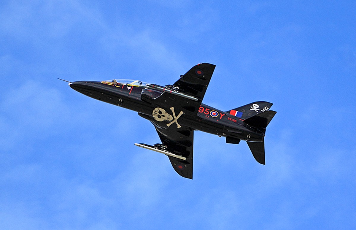 hawk100sqn