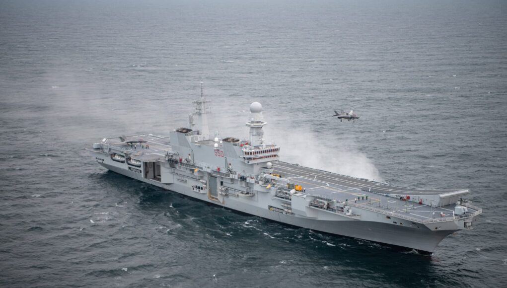 F-35B-Landed-aboard-Italian-Navy-Aircraft-Carrier-ITS-Cavour-for-the-First-Time-scaled