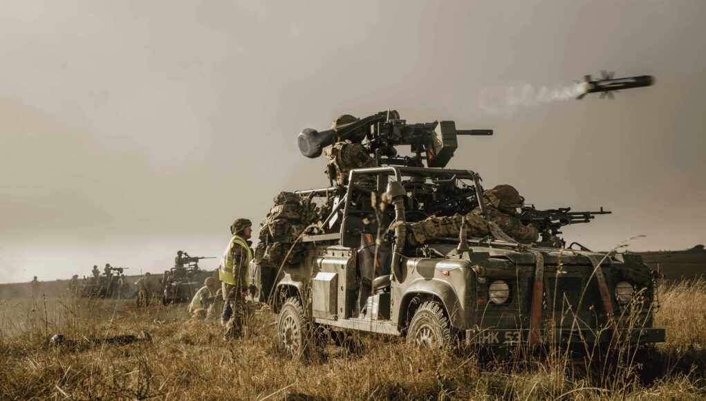 Paratroopers showcase their firepower