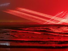 British Chinook helicopter ‘lays down lead’