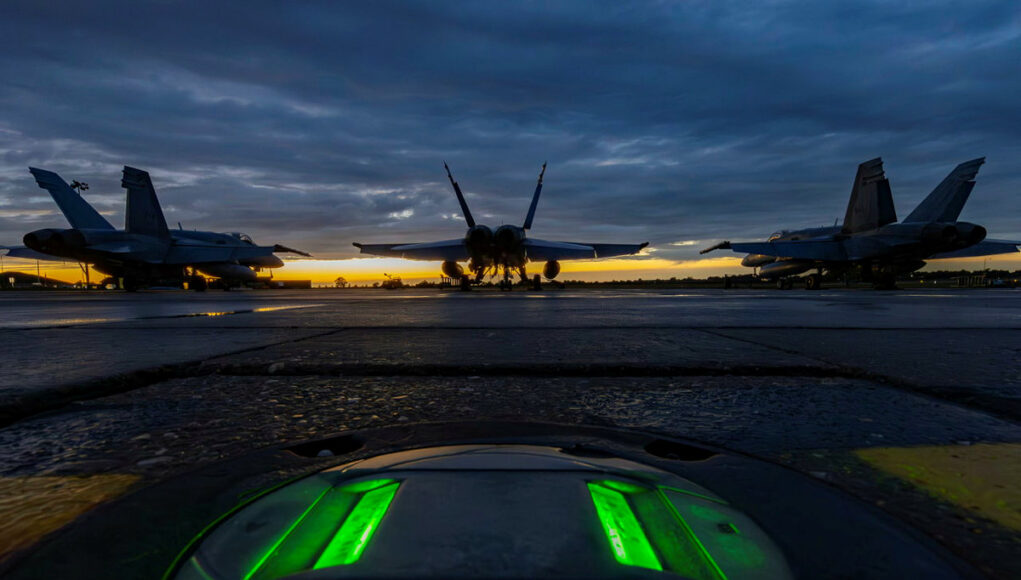 WAD-20230920-0554-EX_CW-RCAF-F18-night