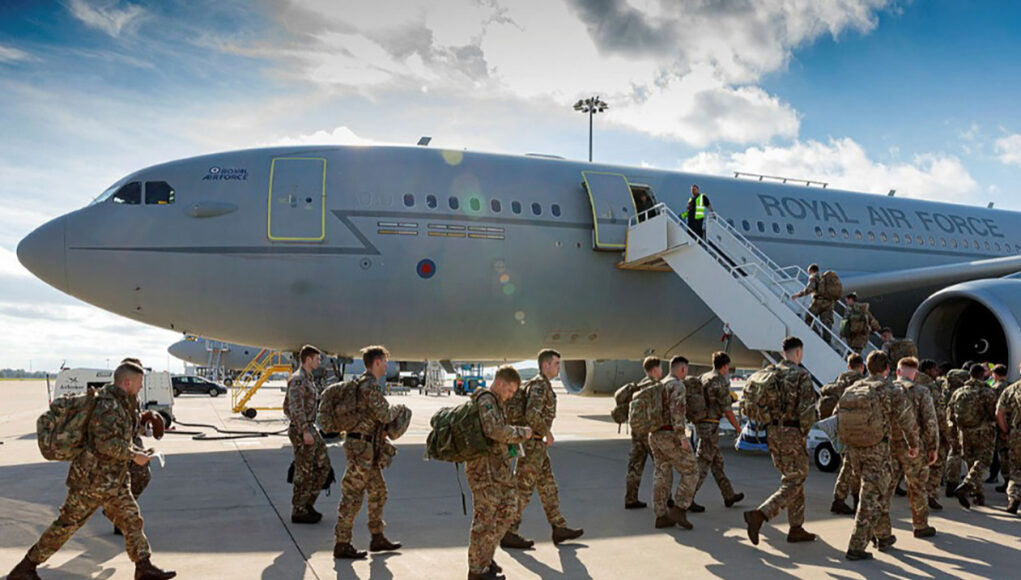 UK_reinforcements_arrive_in_Kosovo__1_