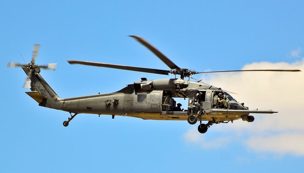 1200px-USAF_HH-60G_Pave_Hawk_(5931812129)