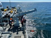 HMS Hurworth demos mine disposal expertise