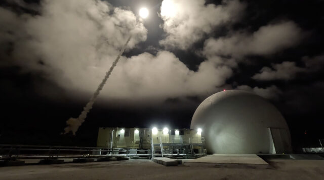 American forces shoot down ballistic missile in test