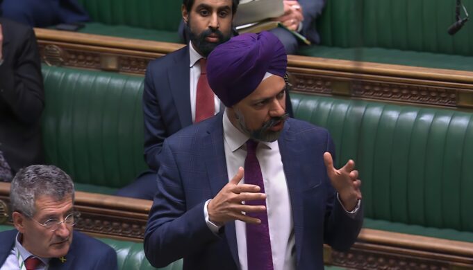 Defence Committee chair warns of Army vehicle ‘shambles’