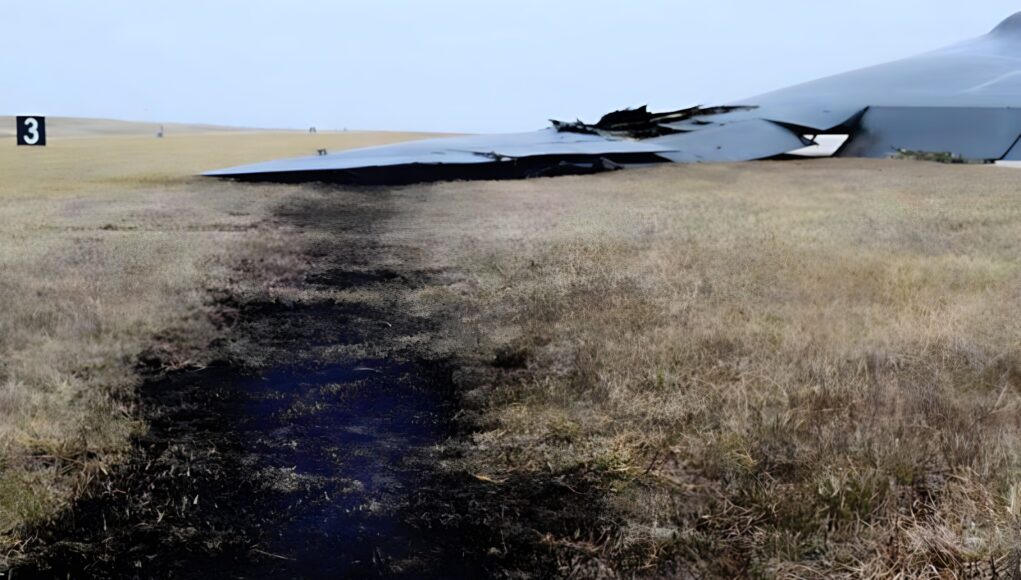 B-2-Spirit-crash-800x500.remini-enhanced