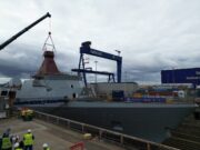 HMS Venturer foremast installed at Rosyth