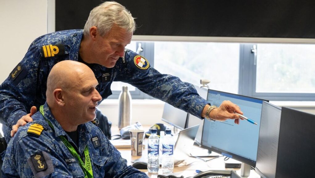 251105-fran-5638l-020-9TYc21