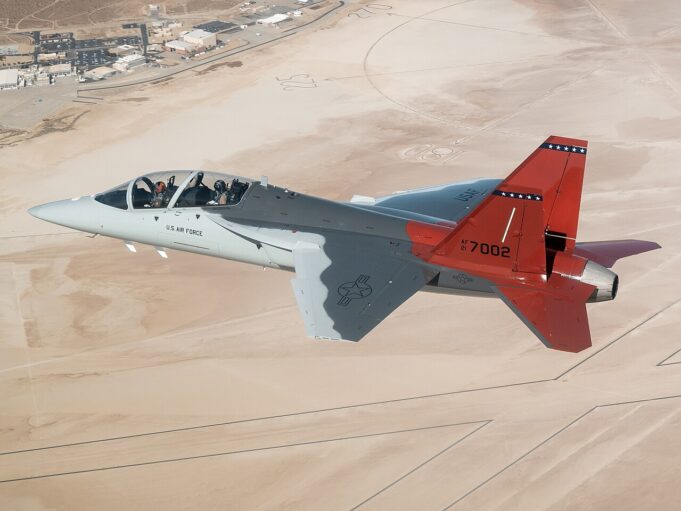 BAE, Boeing and Saab commit to UK assembly in T-7 bid