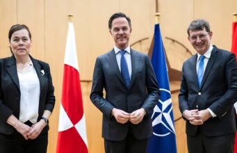 NATO chief meets with Denmark and Greenland