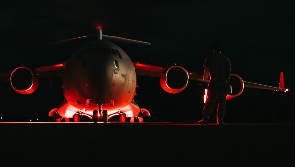 تردد واحدهای عملیات ویژه آمریکا از بریتانیا در مسیر اروپا