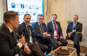 Finland courts UK defence ties with Arctic-proven space tech