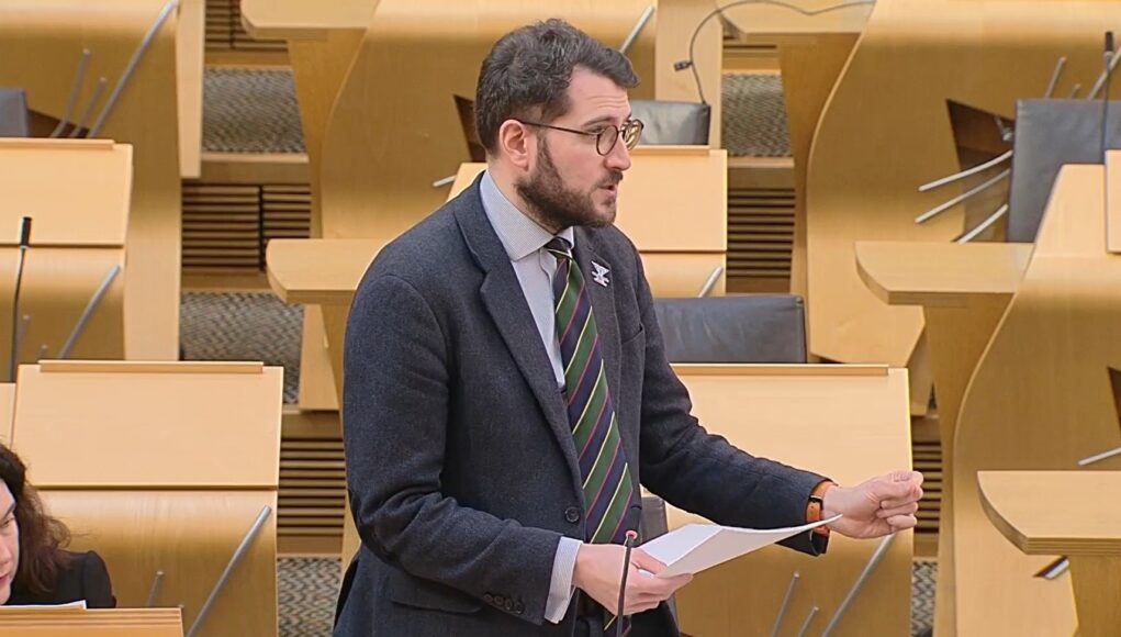 Meeting_of_the_Parliament (1)