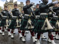 Royal Regiment of Scotland performs guard of honour