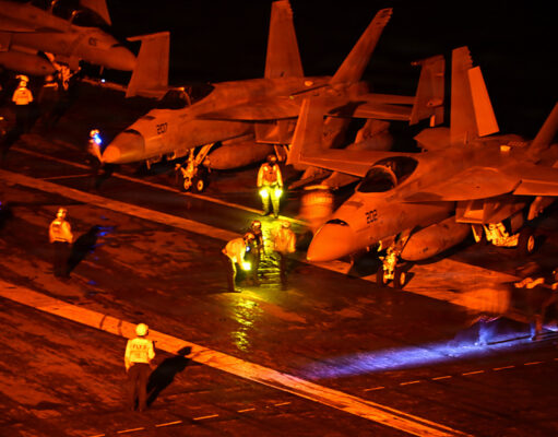 USS George Washington marks 200,000th carrier landing