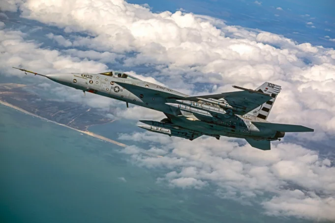 US Navy reveals very long range AIM-424 Malice missile
