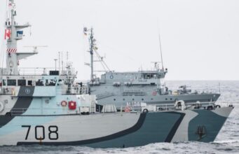 NATO warships train to defend GIUK Gap