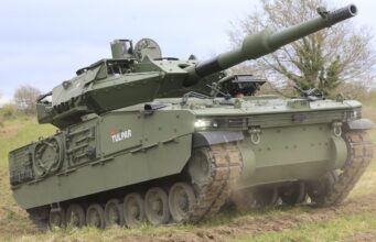 Turkish Tulpar medium tank fires with Leonardo turret
