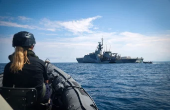 UK warships to enter South China Sea despite China protest